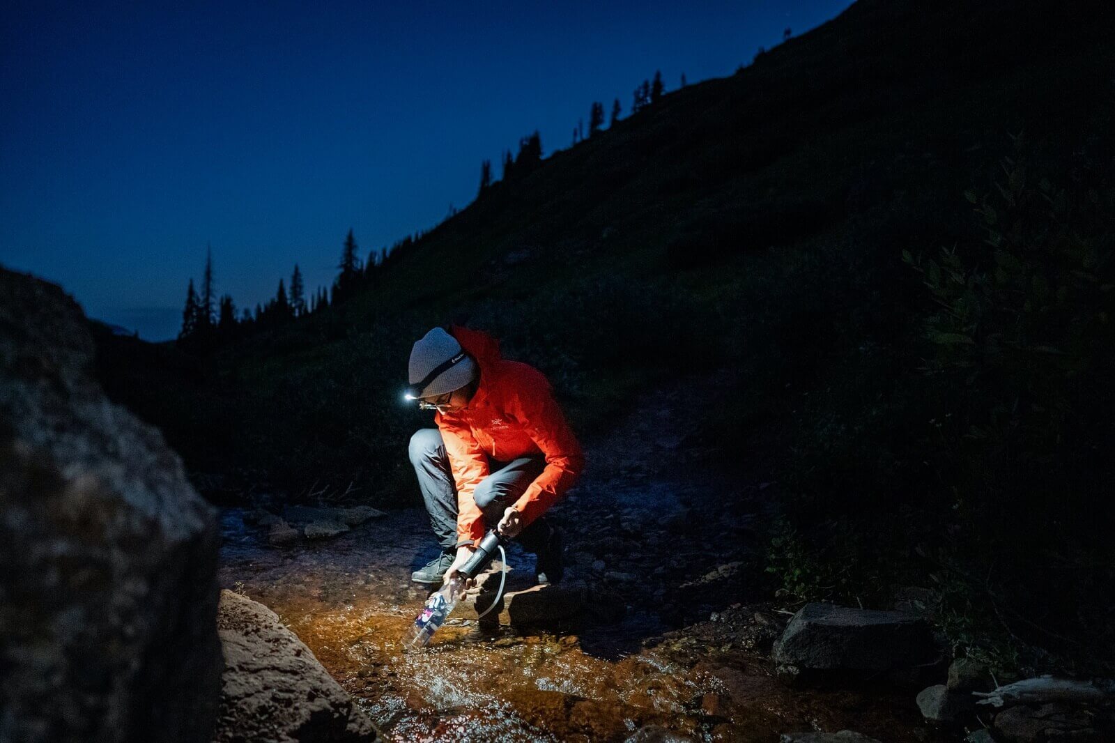camper collects water